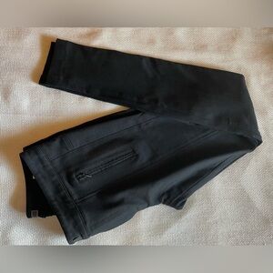 Vince black skinny leg pants